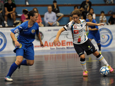 Alina Gorobets vs Bruna Marques, part 1 (Photo courtesy: Paolo Cassella - Divisione Calcio a 5.it)