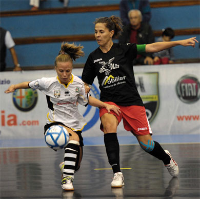 Dana Ciuntu vs Eva Manguan (Photo courtesy: Paolo Cassella - Divisione Calcio a 5.it)