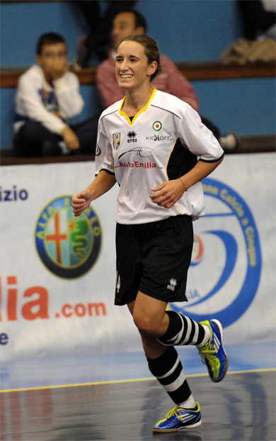 Reactions after a goal: Chiara Zambelli part 1...(Photo courtesy: Paolo Cassella - Divisione Calcio a 5.it)