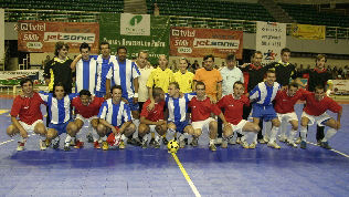 All Stars Tvtel 2006, North and South together! (Photo courtesy: www.futsal.com.pt)