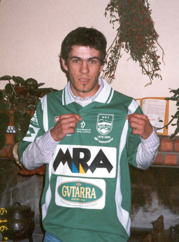 New team for Arnaldo: MRA Gutarra (Photo courtesy: http://www.xota.es)