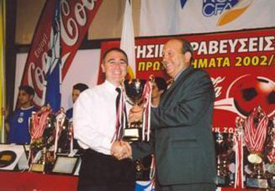 Vik Atamian awarded after conquering one more title with AGBU Ararat, making history in Cypriot futsal (Photo courtesy: AGBU Ararat - Cyprus Futsal)