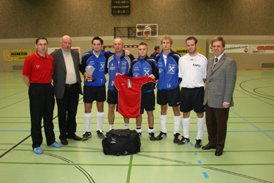 TSV Eiche Neumarkt awarded with the Nike Fair Play prize (Photo courtesy: Murexin Futsal Bundesliga)