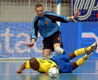 Luis Amado, best goalkeeper 2003 ...