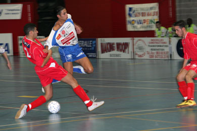 Junkies Frameries vs Hasselt (Photo courtesy: Beno๎t Bouchez - Futsal Echo)