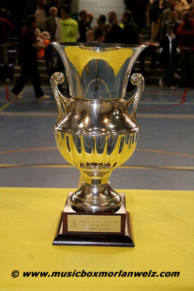 The Belgian Cup 2004/2005 went to Charleroi Action 21 (Photo courtesy: JBMB Morlanwelz)