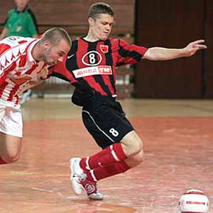 Ales Storc (Benago Praha) in action (Photo courtesy: Jan Tauber - Futsal Magazine)