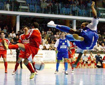 Acidesio, what a spectacle! (Photo courtesy: Enrique Serrano - LNFS)