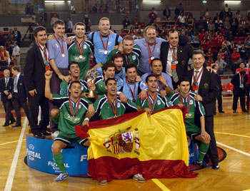 Boomerang Interviu: UEFA Futsal Cup Winner 2003/2004 (Photo courtesy Enrique Serrano - LNFS)