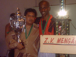 Zvv Mengao*s captain Gino Brandon with his team manager Glenn Ramautar