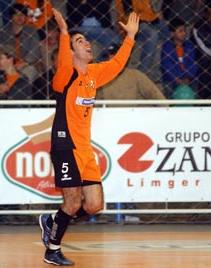 Carlinhos will play for Luparense