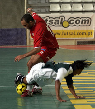 Charleroi Action 21 vs Sporting (Photo courtesy: Jo�o Paulo Gomes and XCapital)