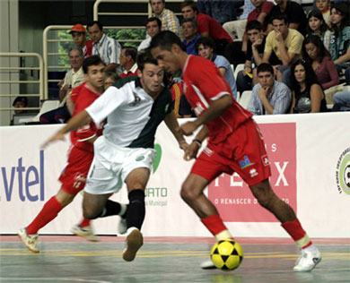 Charleroi Action 21 vs Sporting (Photo courtesy: Jo�o Paulo Gomes and XCapital)