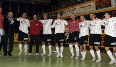 All together celebrating the title! Part 1... (Photo courtesy: Clearex Chorzow)