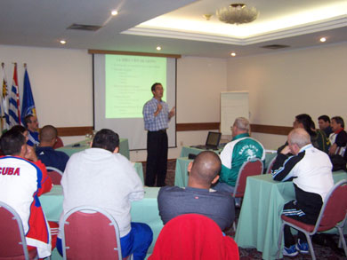 Javier Lozano during a lesson (Photo courtesy: Pasion Futsal)