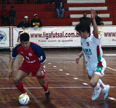 Cris vs Gerson (Photo courtesy: Ulbra)