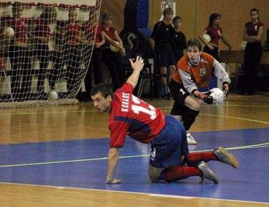 Artem Kovalev vs Tyumen keeper Anton Derish (Photo courtesy: CSKA) (Photo courtesy: CSKA)