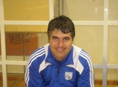 And his Cypriot colleague Petros Constantinou (Photo courtesy: Yiannis Vakis - Cyprus Futsal Portal)