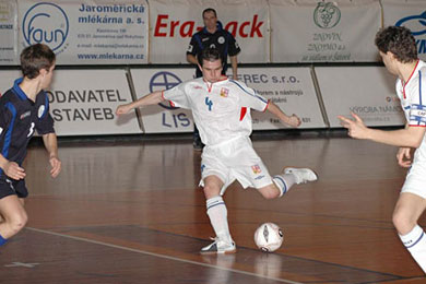 Jistebnik's Ziga again in action (Photo courtesy: Stanislav Musílek - Czech Futsal)