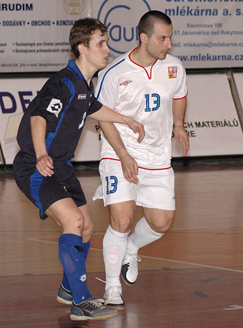 Mikan vs Vakhula (Photo courtesy: Stanislav Musílek - Czech Futsal)