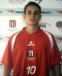 De Bail with his ex team ECB/S�o Bernardo (Photo courtesy: www.futsal.com.br)