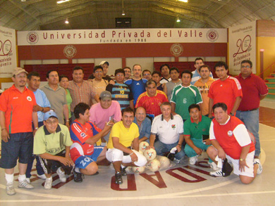 Practical session in the Universidad Privada del Valle (Photo courtesy: Vicente De Luise)