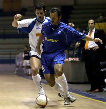 Ruben vs Regueira (Photo courtesy LNFS)