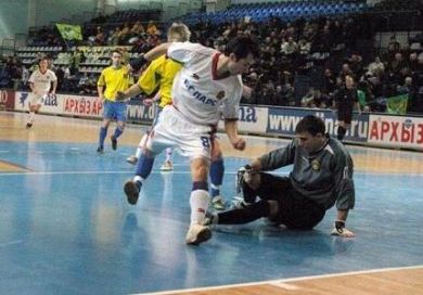 Serguei Antipov vs Roman Putintsev (Photo courtesy: CSKA)