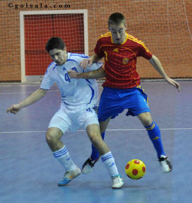 Ossorio vs Karnesis (Photo courtesy: Enrique Serrano - GOLSALA)