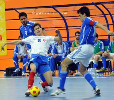 Kysavsky between Manos and Ramfos (Photo courtesy: Enrique Serrano - GOLSALA)