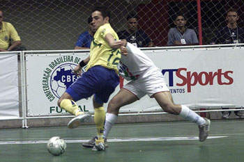 Falc�o in action against Iran (Photo courtesy: LC Moreira)