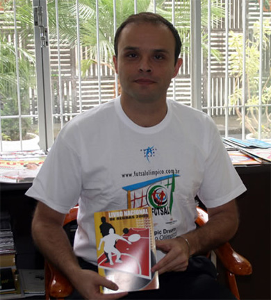 Michel Jean Bonnaud, Best Referee of the World! (Photo courtesy: Paulista Futsal Federation)