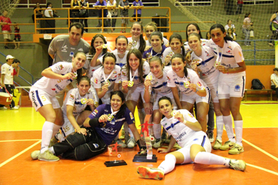 Catarinense champion again! (Photo courtesy: Female Futsal Unochapec)