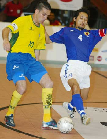 Fininho against Japan during the Thailand 5
