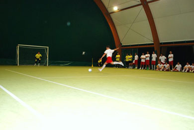 1st Futsal Free Kick Challenge 2010 (Photo courtesy: Luisa De Biase)