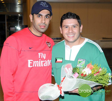 Flowers and shirt n� 10 for Adriano (Photo courtesy: Al Arabi)