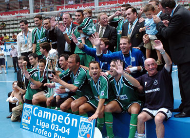 Boomerang Interviu: Best Club of the Year! (Photo courtesy: LNFS)