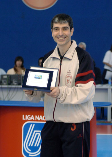 Julio represented Spain, the best National team of the World!(Photo courtesy: Enrique Serrano - LNFS)