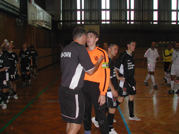 Serguei Zouev, Viz Sinara goalkeeper (Photo courtesy: Radek Klier