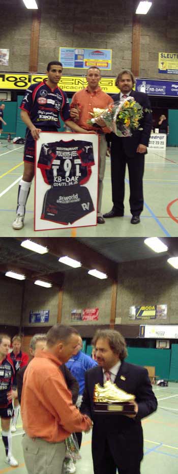 Photo 1: Karim Bachar, Edwin Grunholz and Gabriele De Salve; Photo 2: Edwin Grunholz receive the prize from Gabriele De Salve (GEMS)