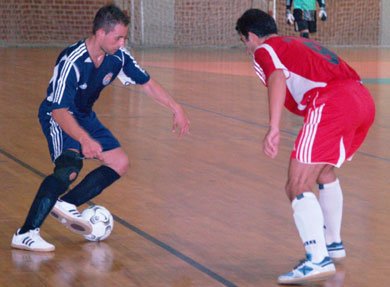 Panagiotis Kassis (Ilioupoli) against Ilias Priftis (Photo courtesy: Costas Chryssafis)