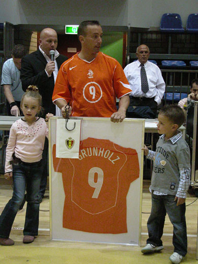 Well... there are no words to describe Edwin Grunholz... if you follow international futsal since a lot of years, you know who we are talking about... the dutch legend! (Photo Courtesy: Jurgen Poelmans - www.futsalecho.be)