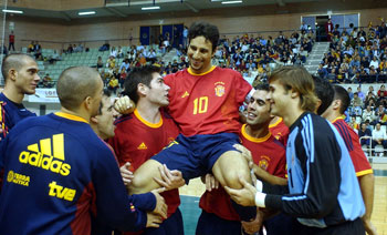 Celebrating Paulo Roberto