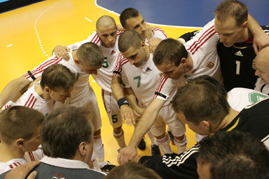 Go Hungary! (Photo courtesy: Miklos Biszkup)