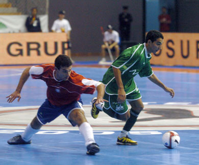 Valdin vs Danilo (Photo courtesy: Enrique Serrano - LNFS)