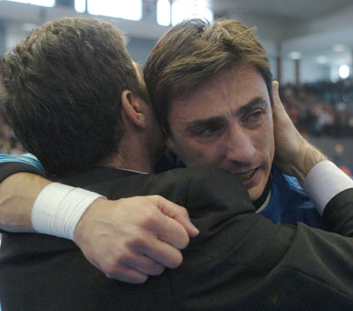 A deeply moved Jesus after the match (Photo courtesy: Enrique Serrano - LNFS)