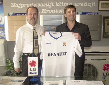 Robert Jarni just signed for Split Gasperov ...