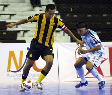 (Photo courtesy: KL World 5's Official Web Site)