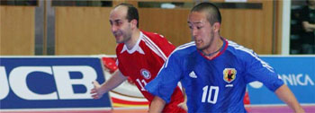 Kogure against Salibi during Japan vs Lebanon (Photo: Raddy Lee/WSG)