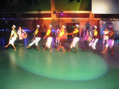 Dance... (Photo courtesy: Kooora Forum)